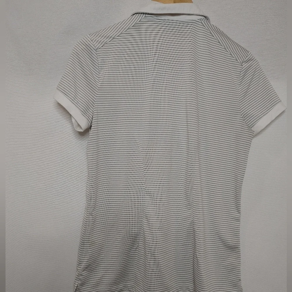Nike Women's Golf Polo Shirt Short‎ Sleeve Gray White Stripe 725585-100 Large L